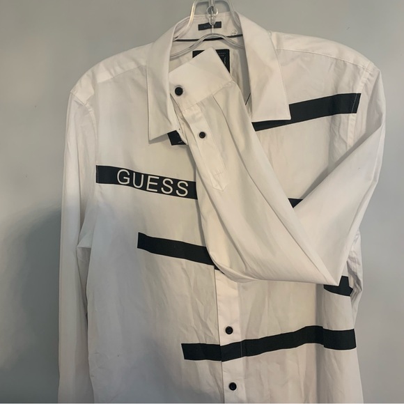 Men’s White Guess Shirt - Picture 4 of 4